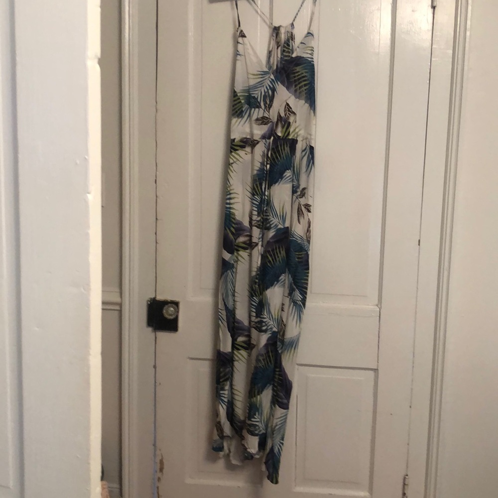 Tropical sundress never worn